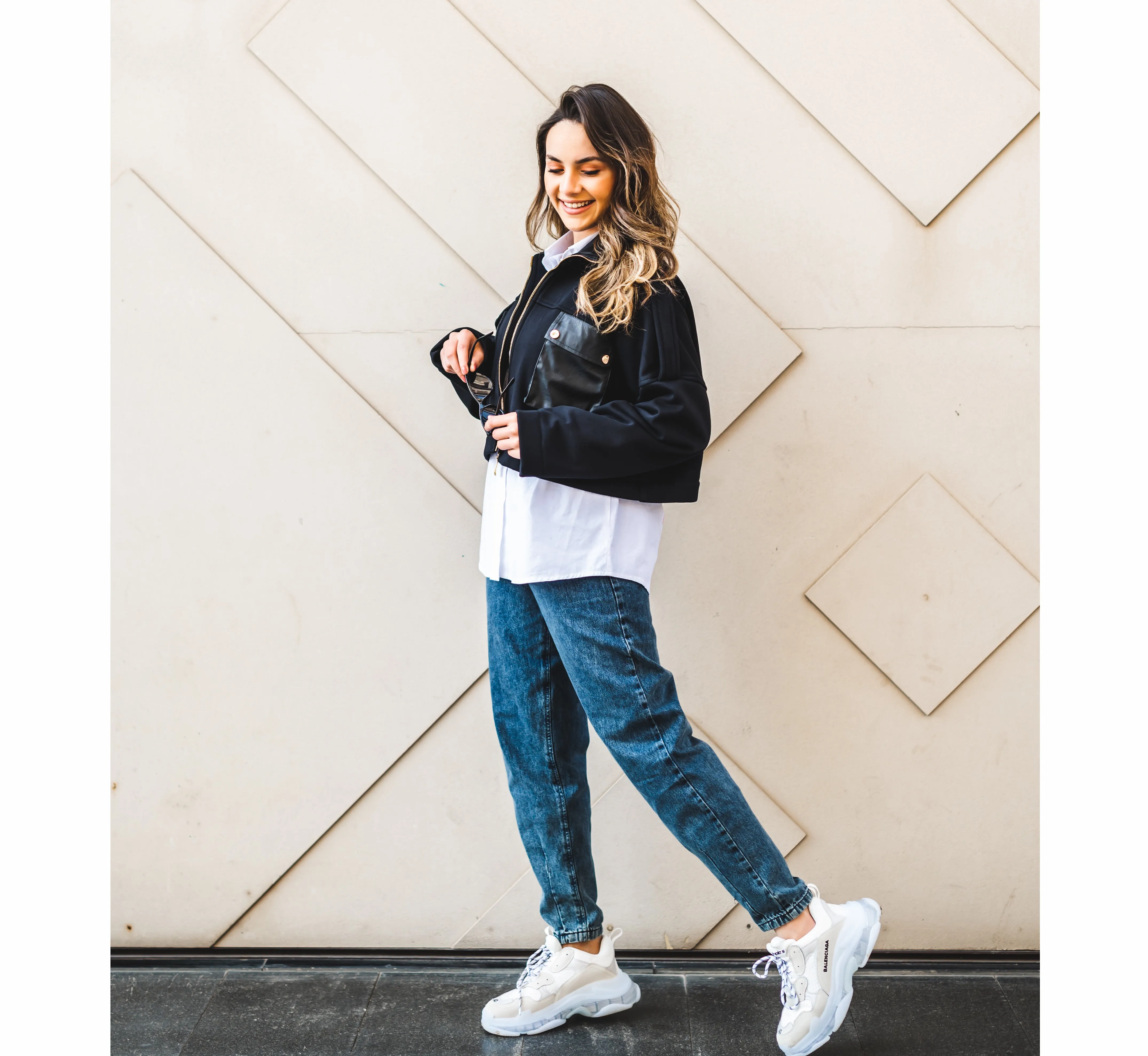 Black Cropped zipper jacket