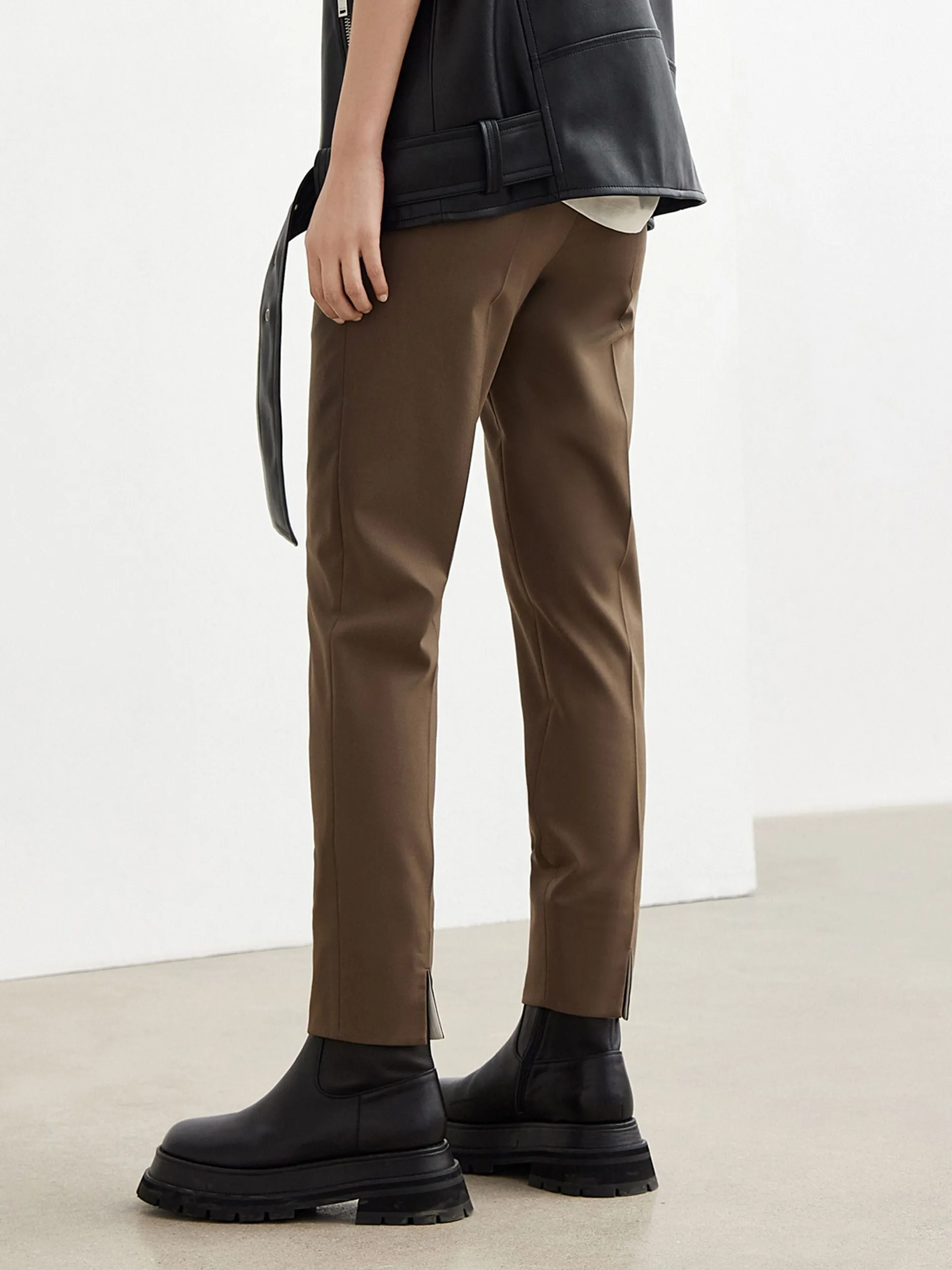 Contrasting Cuffed Back Trousers