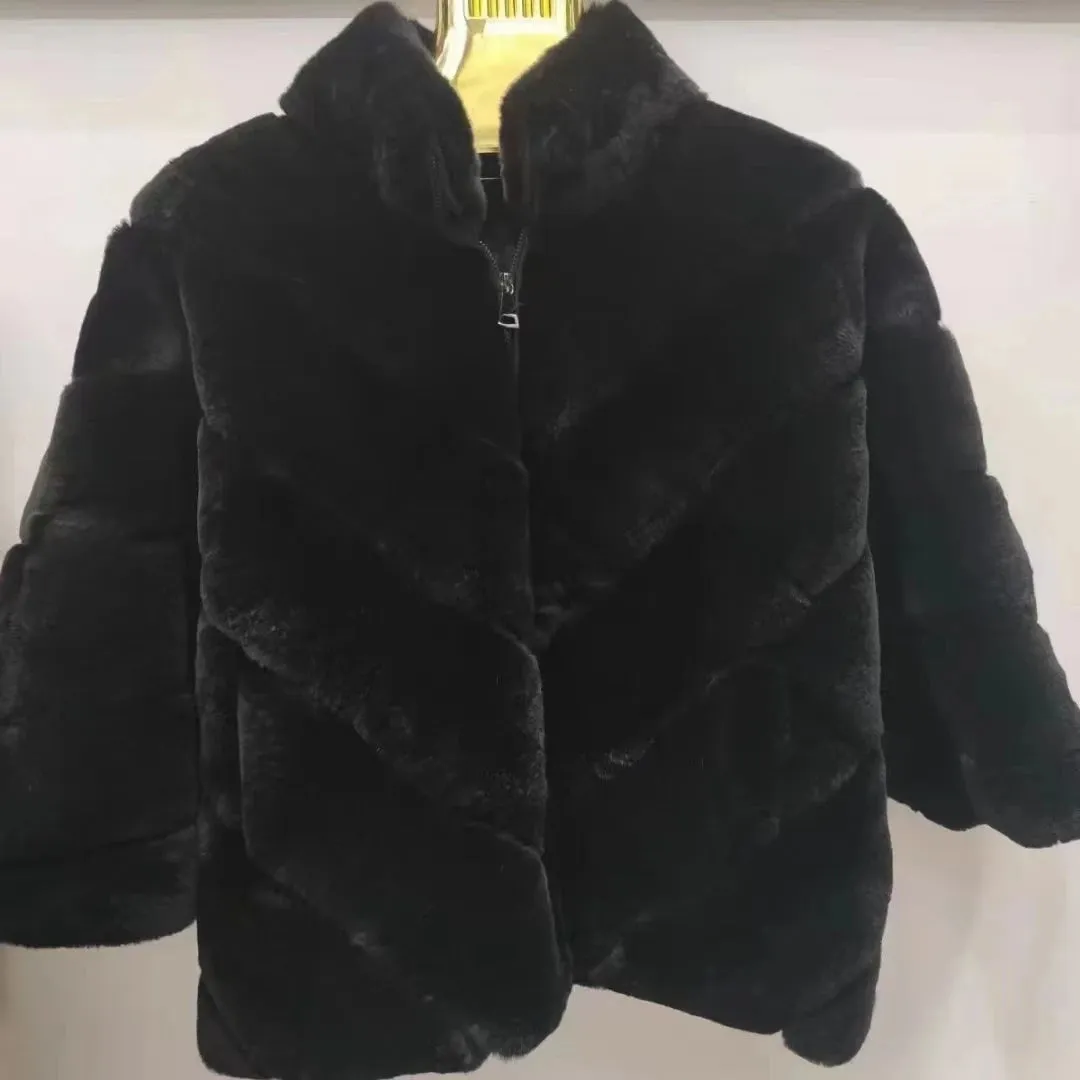 Luxurious Women’s Real Rex Rabbit Fur Coat – Perfect Winter Warmth and Style