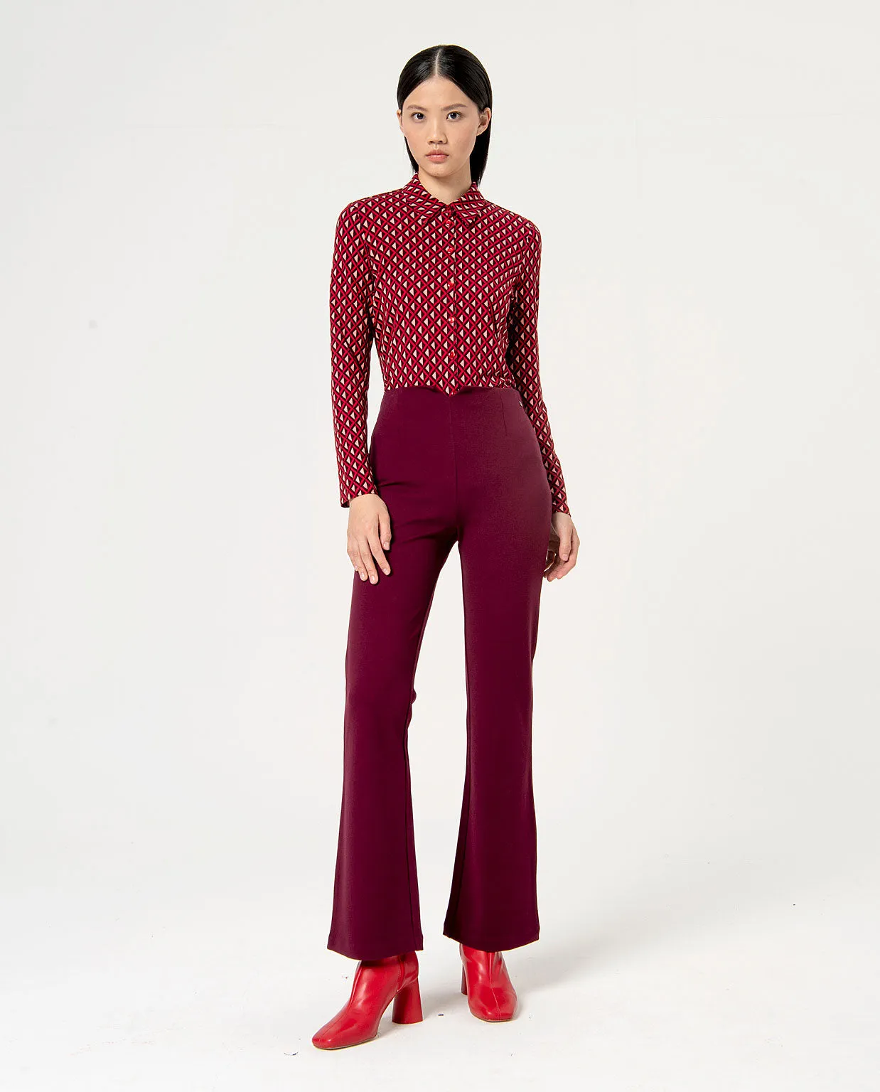 Surkana flare trousers knitted blunt knit purple
